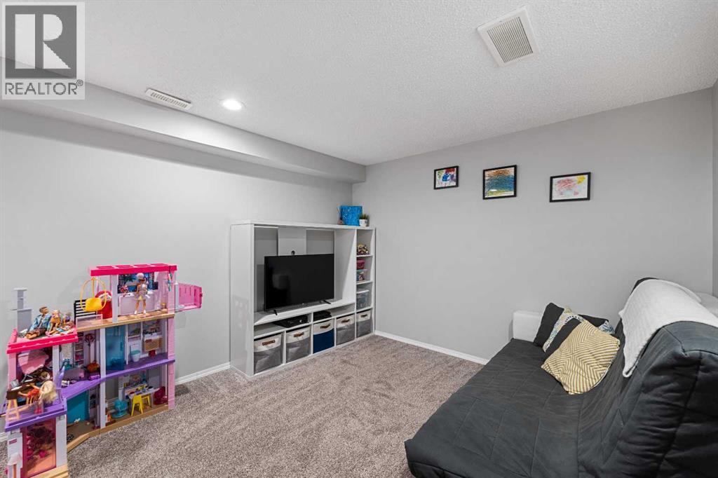 208 Elgin Meadows View Se, Calgary, Alberta  T2Z 0G1 - Photo 30 - A2268495