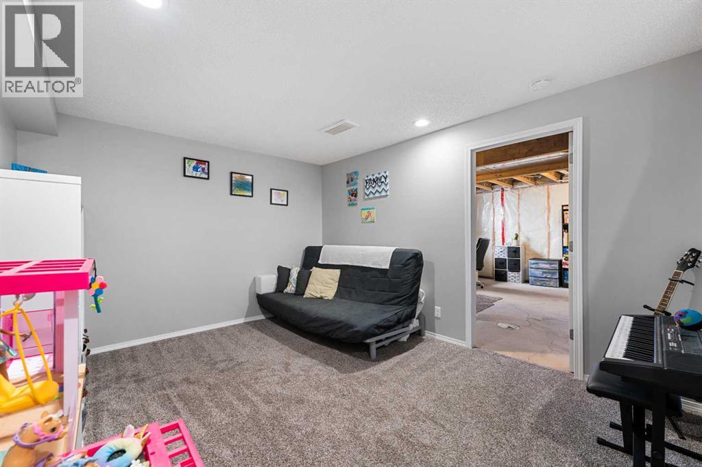 208 Elgin Meadows View Se, Calgary, Alberta  T2Z 0G1 - Photo 29 - A2268495