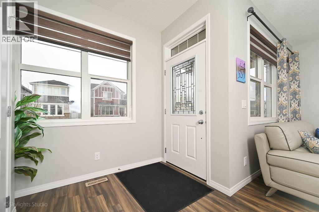 109 Red Embers Crescent Ne, Calgary, Alberta  T3N 0R4 - Photo 7 - A2268941