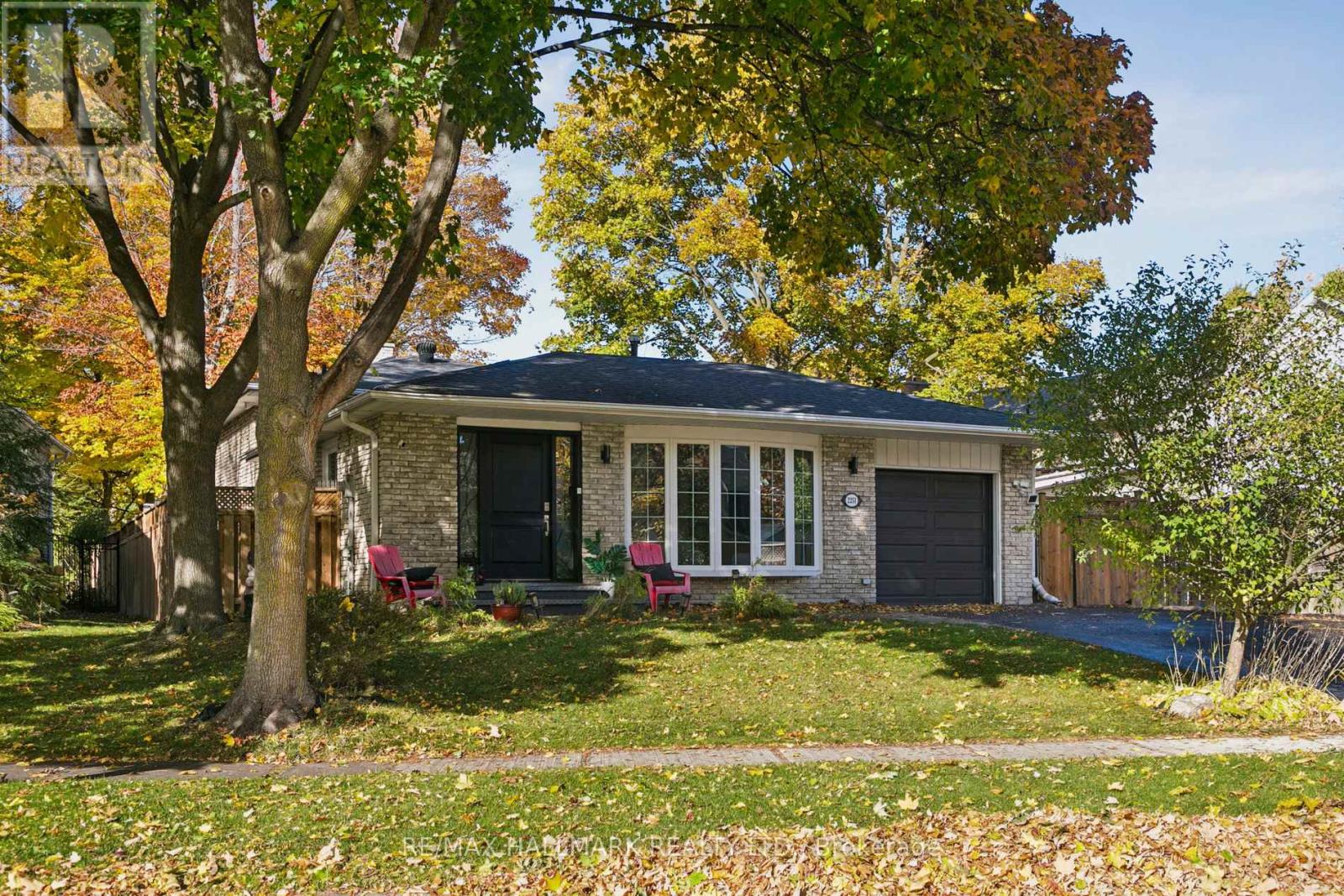 2251 CAROL ROAD, Oakville, Ontario