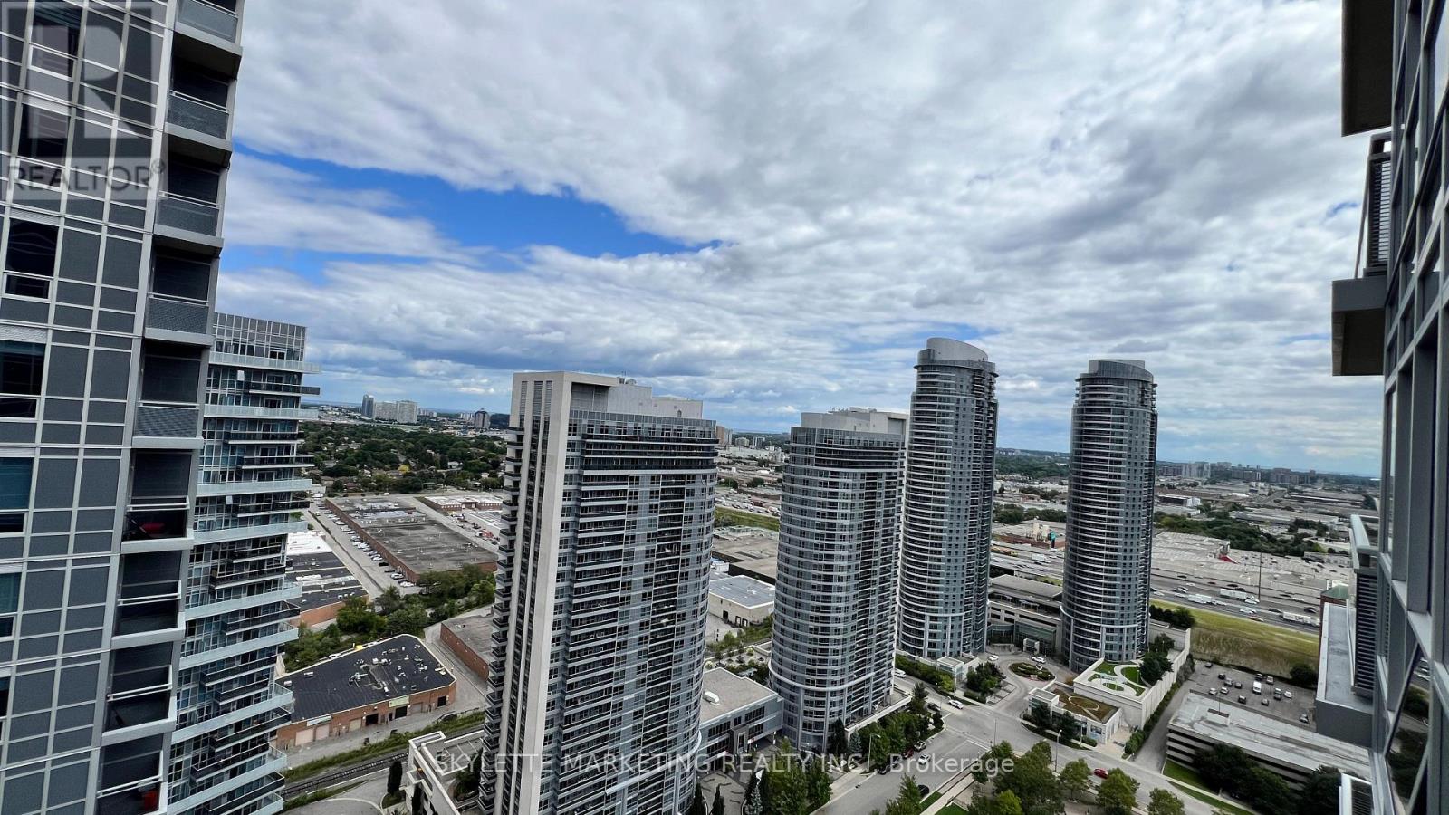 3017 - 275 Village Green Square, Toronto, Ontario  M1S 0L8 - Photo 23 - E12519760