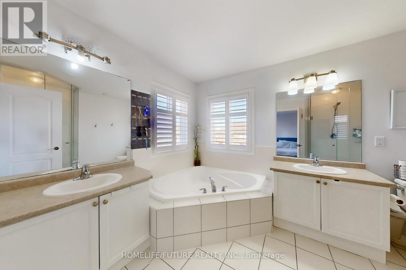 44 Arfield Avenue, Ajax, Ontario  L1Z 0G5 - Photo 25 - E12519802