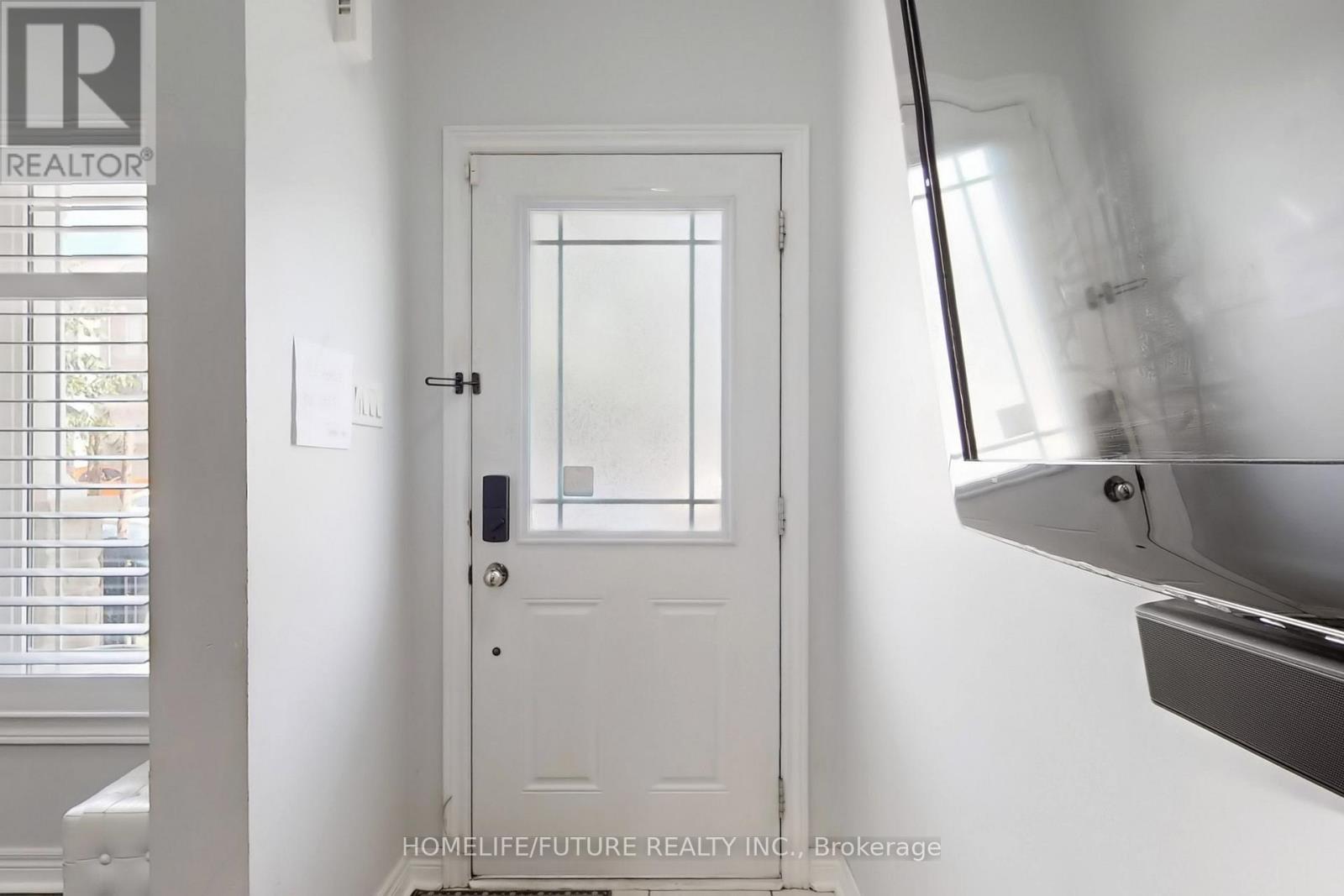 44 Arfield Avenue, Ajax, Ontario  L1Z 0G5 - Photo 3 - E12519802