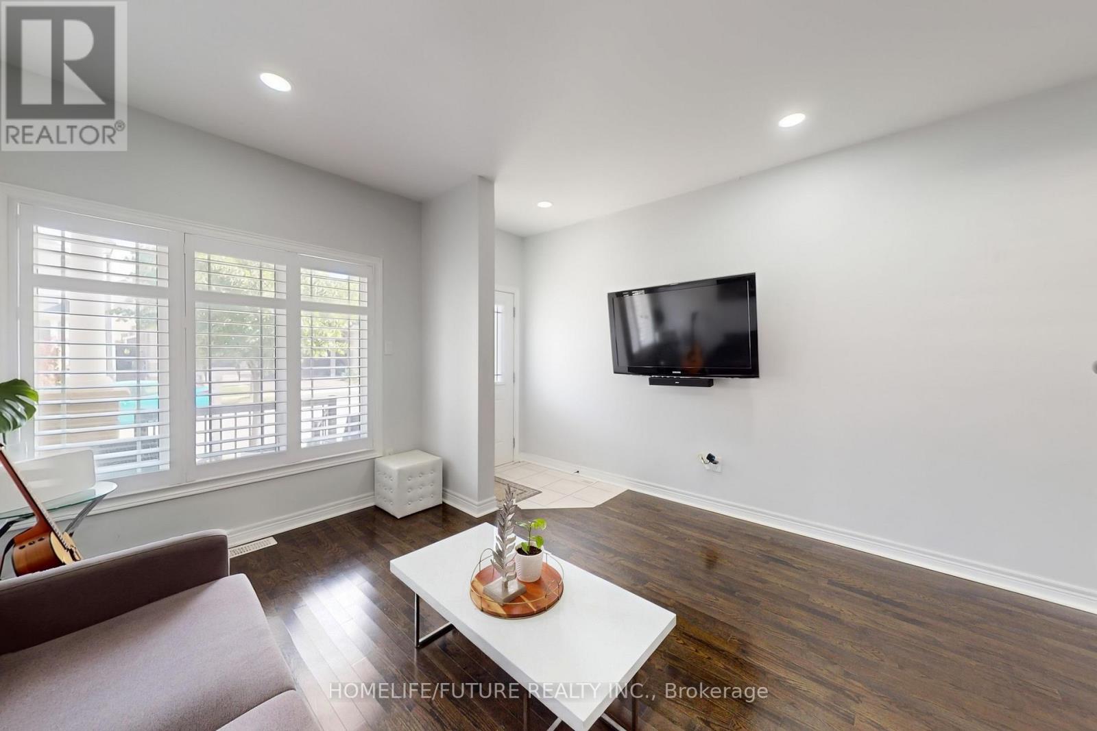 44 Arfield Avenue, Ajax, Ontario  L1Z 0G5 - Photo 4 - E12519802