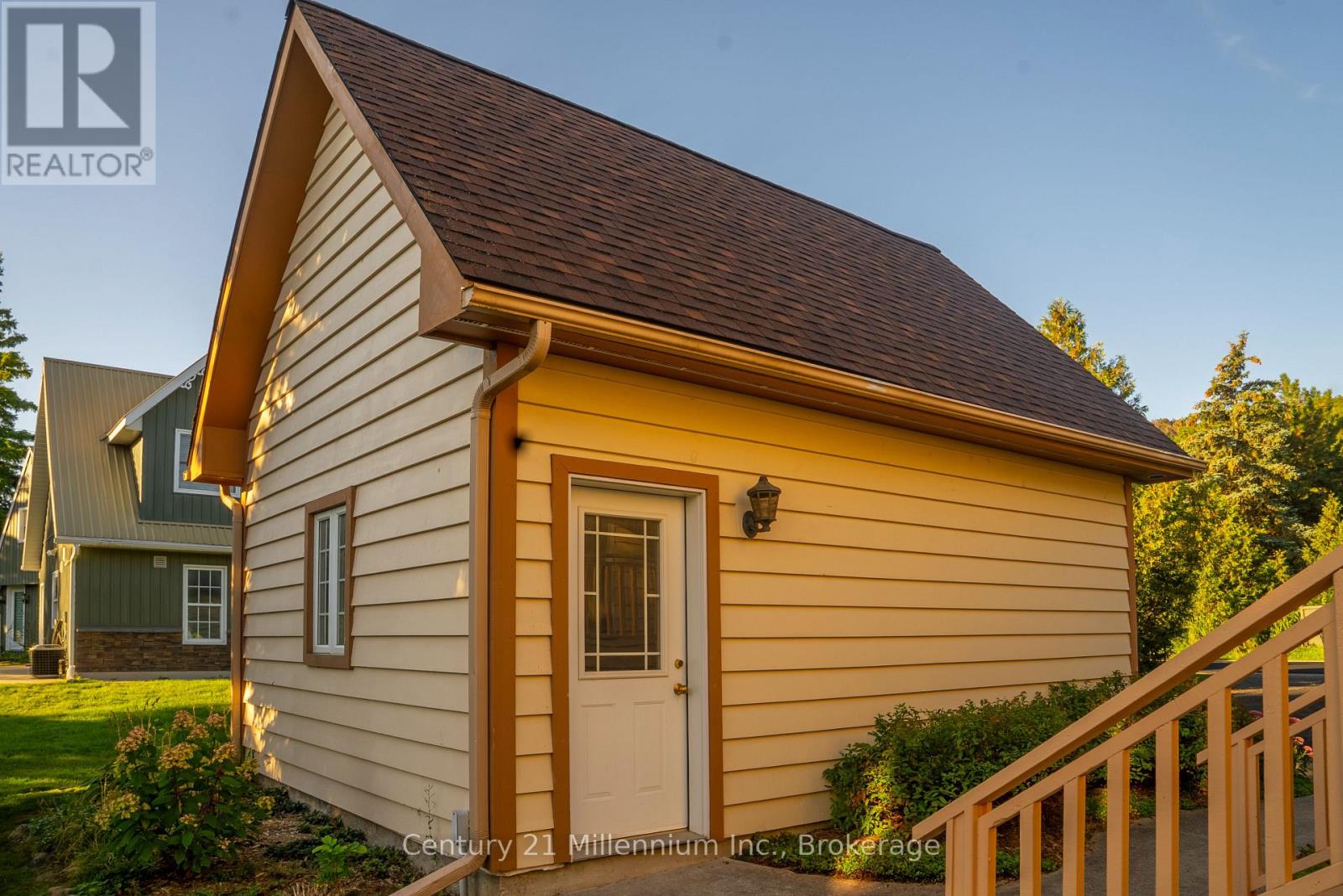 130 Pioneer Lane, Blue Mountains, Ontario  L9Y 0M7 - Photo 27 - X12516094