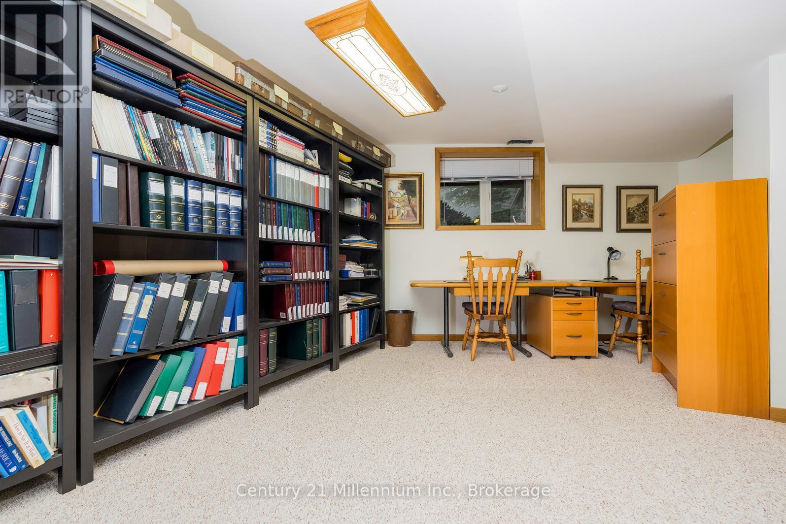 130 Pioneer Lane, Blue Mountains, Ontario  L9Y 0M7 - Photo 30 - X12516094