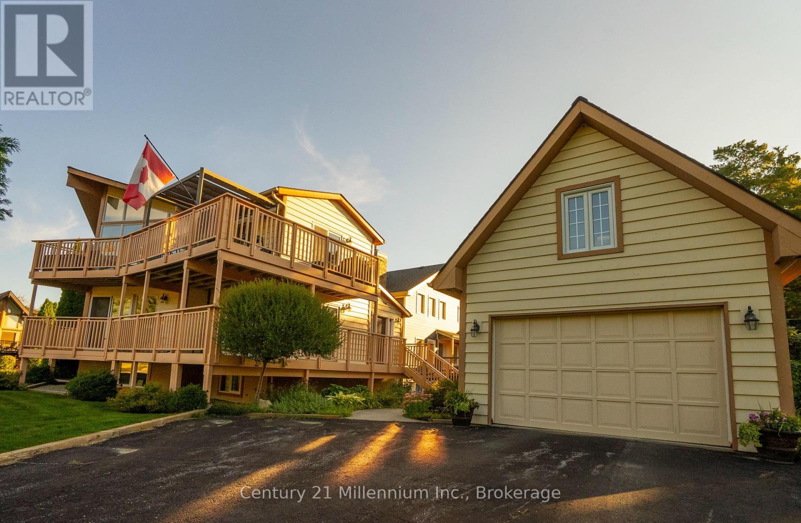 130 Pioneer Lane, Blue Mountains, Ontario  L9Y 0M7 - Photo 42 - X12516094