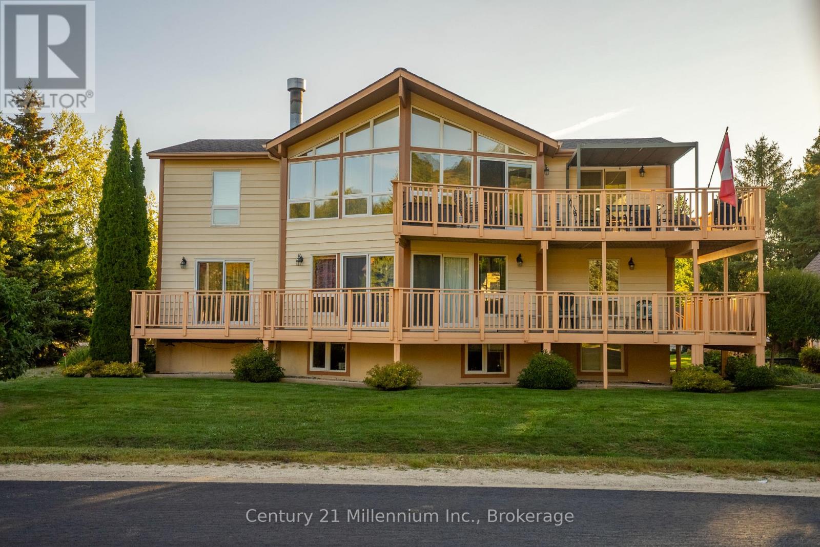 130 Pioneer Lane, Blue Mountains, Ontario  L9Y 0M7 - Photo 43 - X12516094