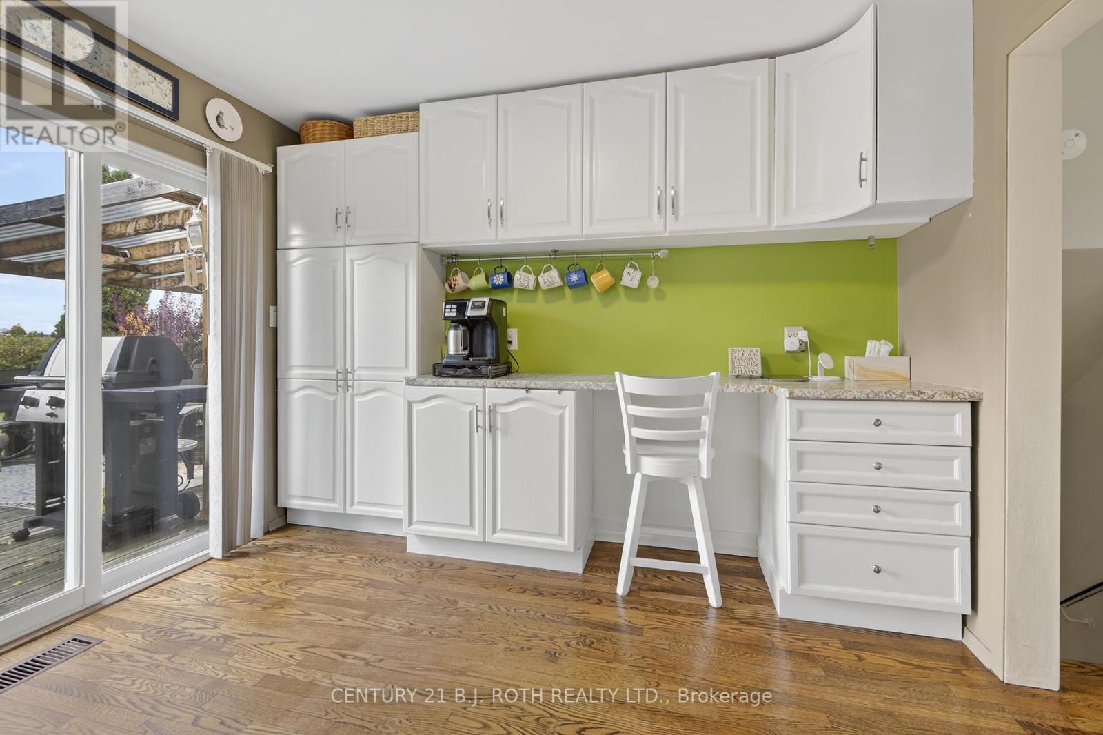 212 Church Street, Bradford West Gwillimbury, Ontario  L3Z 1R2 - Photo 16 - N12519744