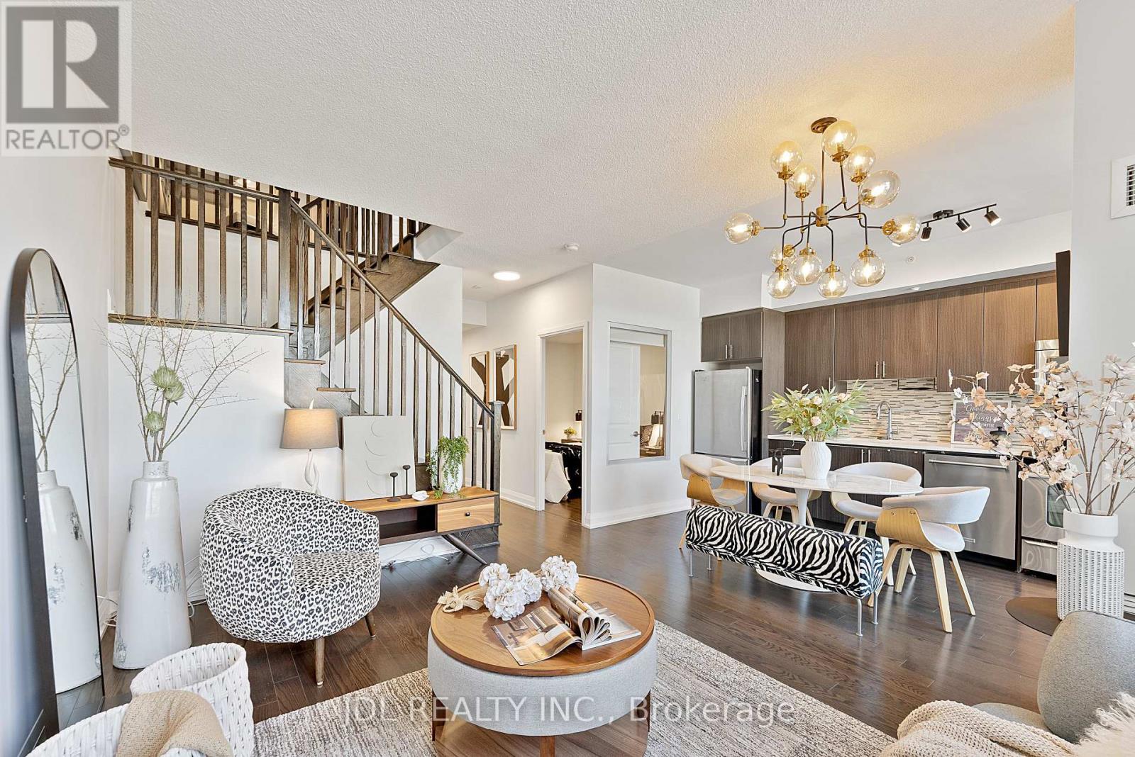 Ph 17 - 372 Highway 7 E, Richmond Hill, Ontario L4B 0C6 - Photo 7 - N12519788