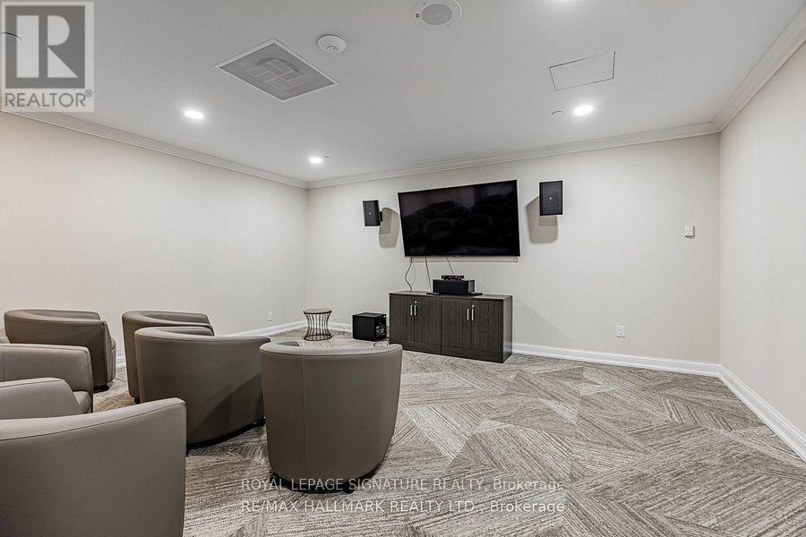 412 - 22 Clarissa Drive, Richmond Hill, Ontario  L4C 9R6 - Photo 7 - N12519804