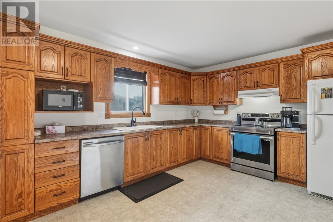 1467 Rose Court, Hanmer, Ontario P3P 1A8 - Photo 10 - 2125540