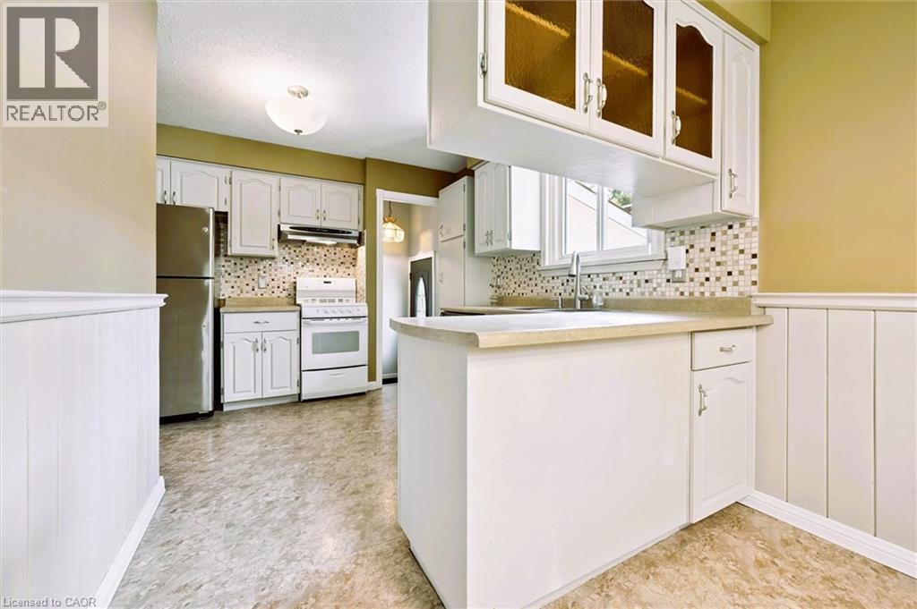 55 Cherry Hill Drive, Kitchener, Ontario  N2E 1N5 - Photo 9 - 40768800