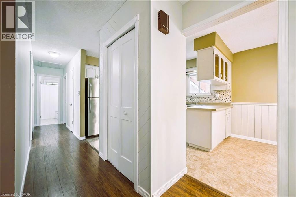 55 Cherry Hill Drive, Kitchener, Ontario  N2E 1N5 - Photo 13 - 40768800