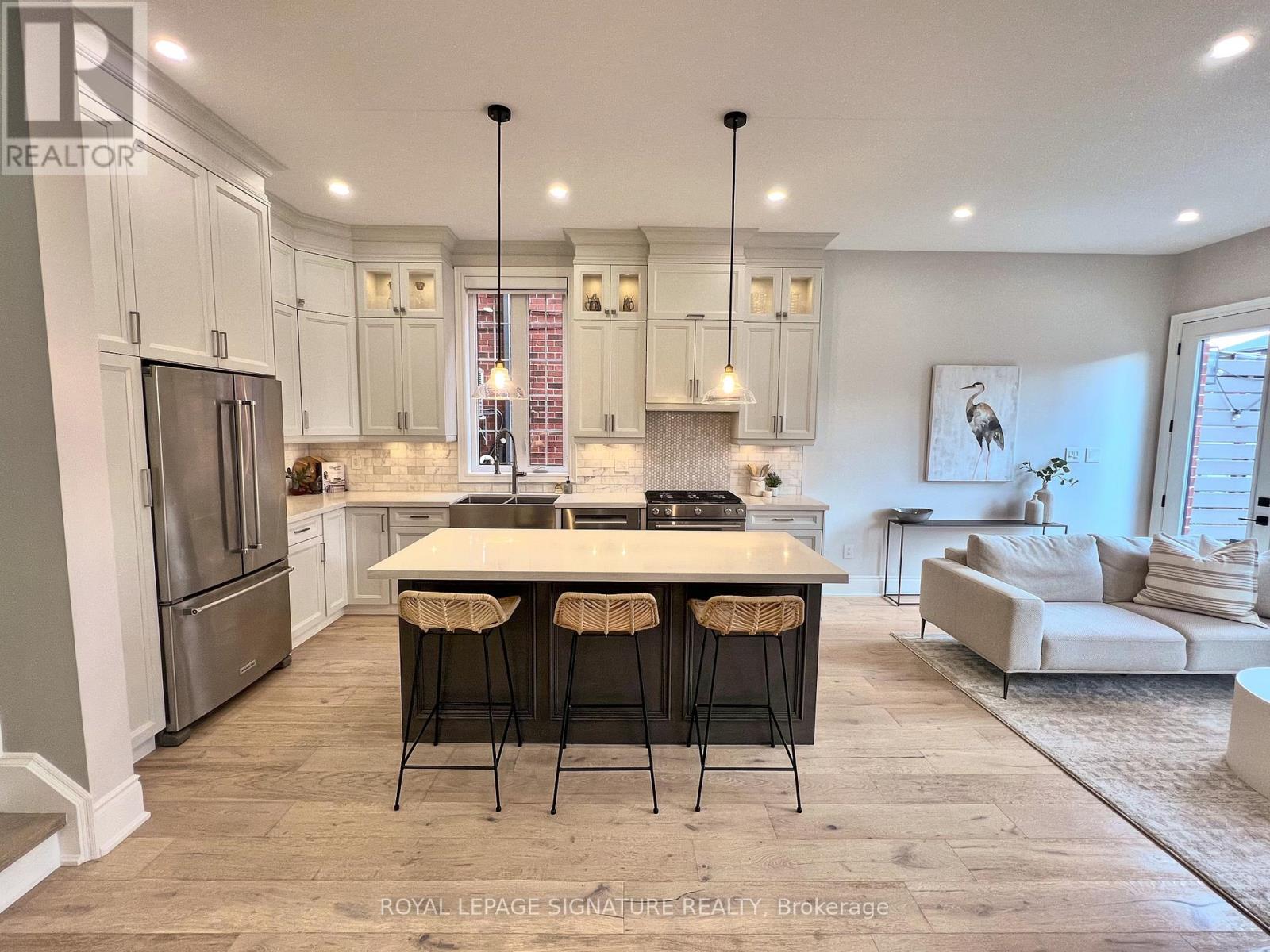 15a Owen Drive, Toronto, Ontario  M8W 1W8 - Photo 8 - W12519748