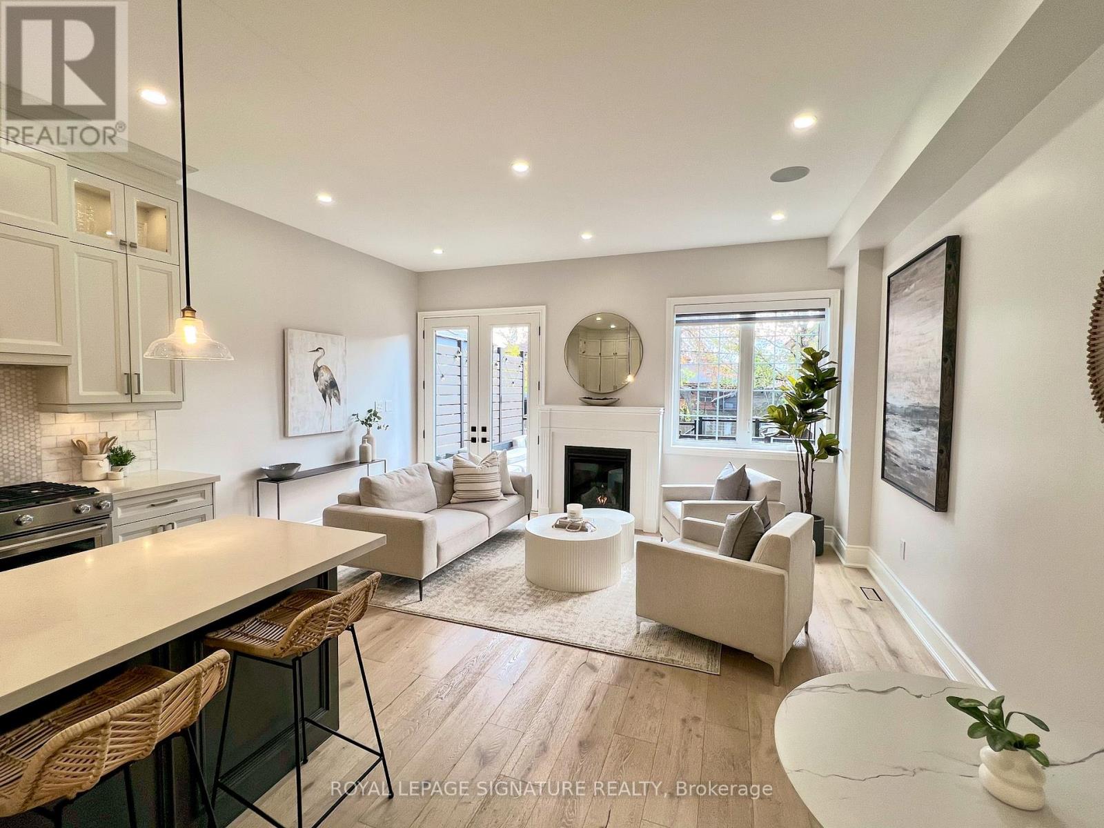 15a Owen Drive, Toronto, Ontario  M8W 1W8 - Photo 9 - W12519748