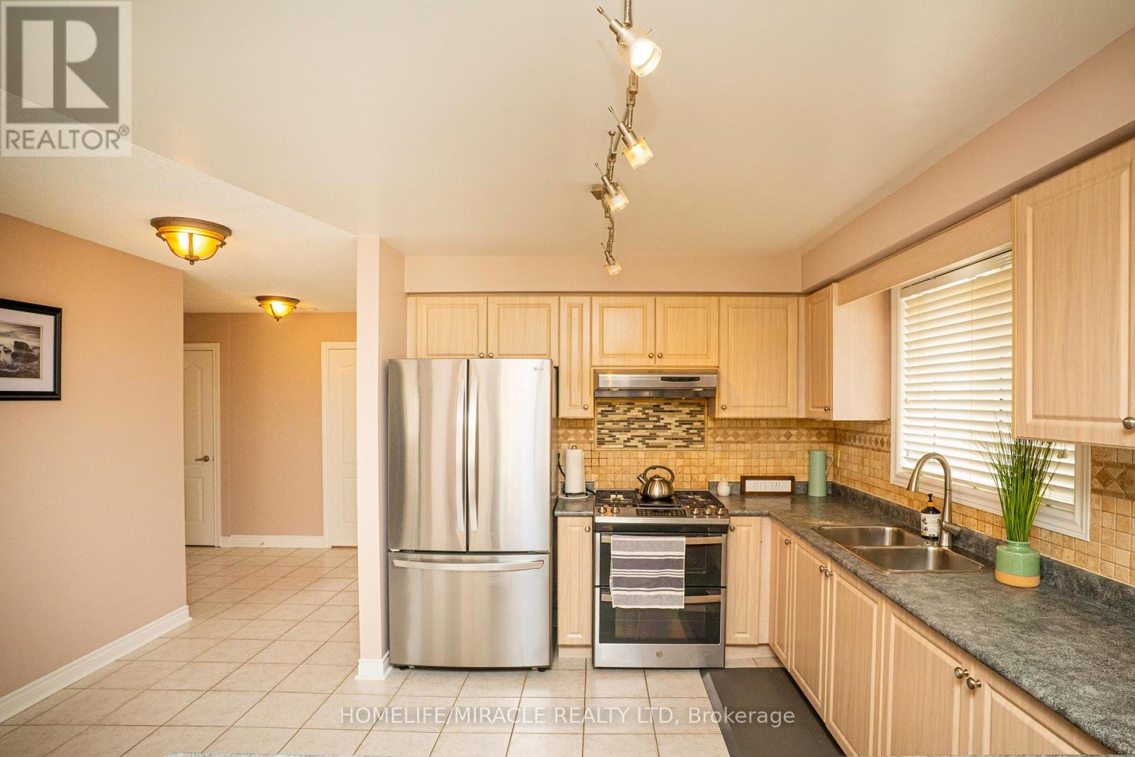 44 Edgar Road, Caledon, Ontario  L7E 2J9 - Photo 11 - W12519758