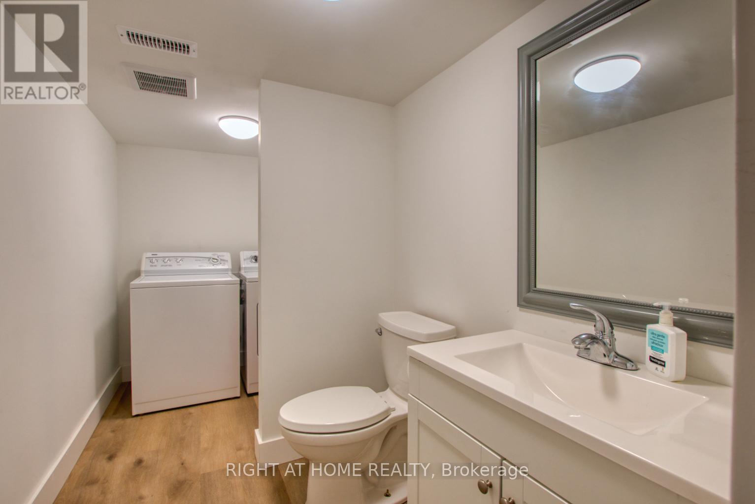 4283 Wilcox Road, Mississauga, Ontario  L4Z 1C3 - Photo 18 - W12519796