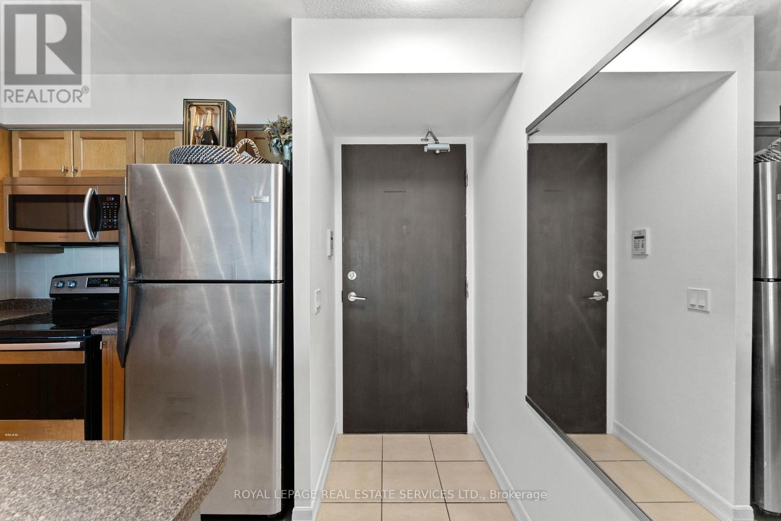 1103 - 225 Sherway Gardens Road, Toronto, Ontario  M9C 0A3 - Photo 13 - W12519798