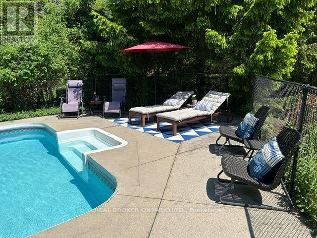 423 Donnybrook Road, Oakville, Ontario  L6J 4Y2 - Photo 34 - W12519800