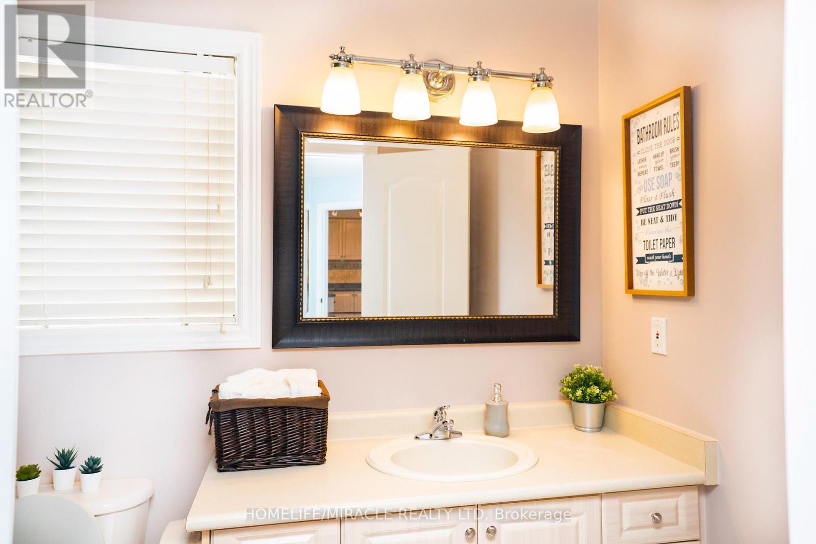 Upper - 44 Edgar Road, Caledon, Ontario  L7E 2J9 - Photo 16 - W12519818