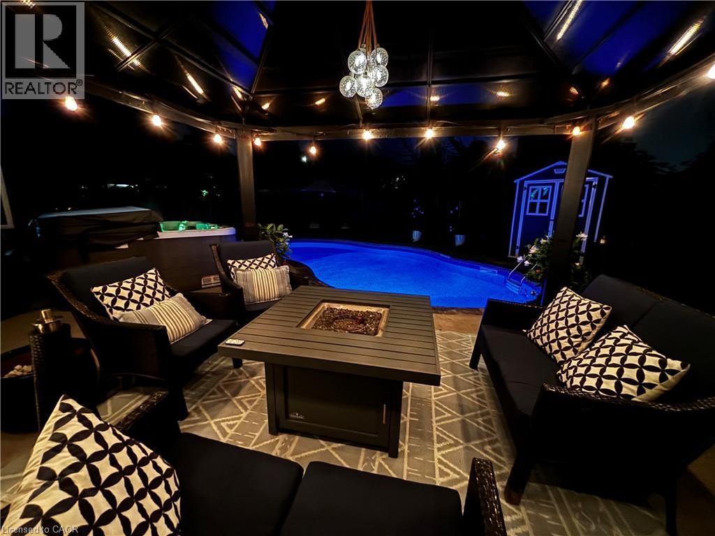 96 Laurendale Avenue, Waterdown, Ontario  L0R 2H3 - Photo 11 - 40770585