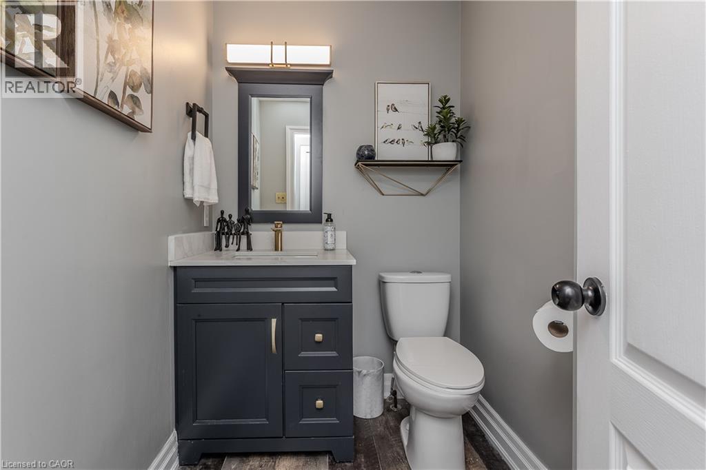 96 Laurendale Avenue, Waterdown, Ontario  L0R 2H3 - Photo 20 - 40770585