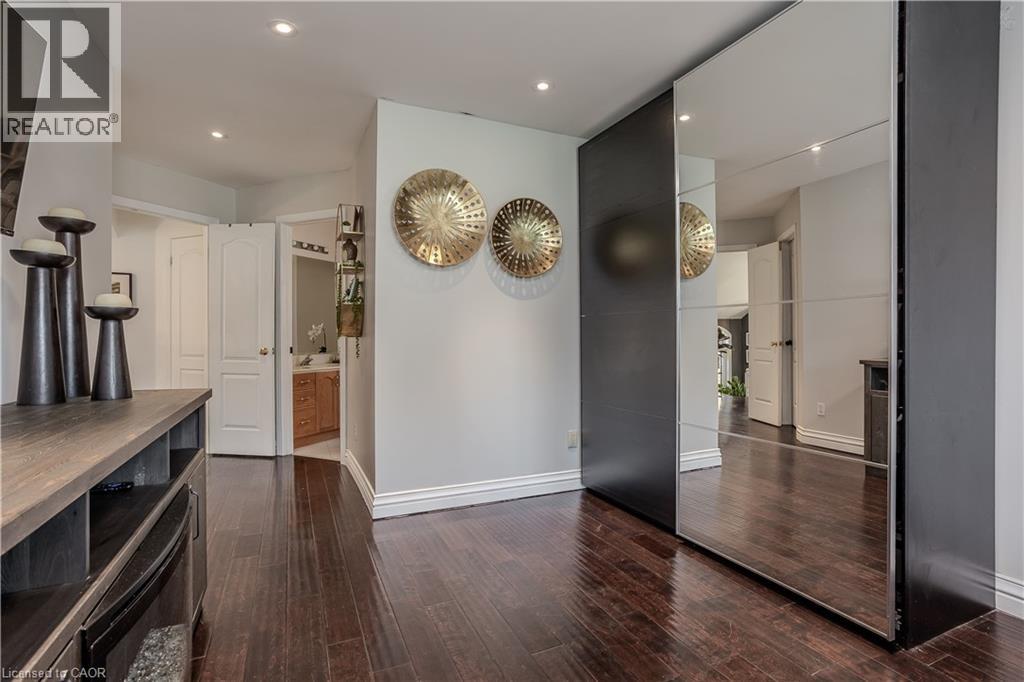 96 Laurendale Avenue, Waterdown, Ontario  L0R 2H3 - Photo 26 - 40770585