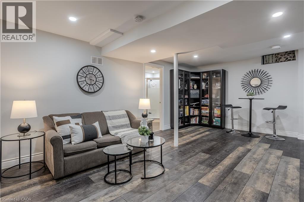 96 Laurendale Avenue, Waterdown, Ontario  L0R 2H3 - Photo 37 - 40770585