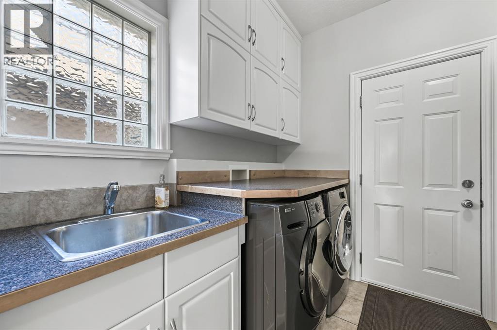 1458 Strathcona Drive Sw, Calgary, Alberta  T3H 4M2 - Photo 25 - A2259269