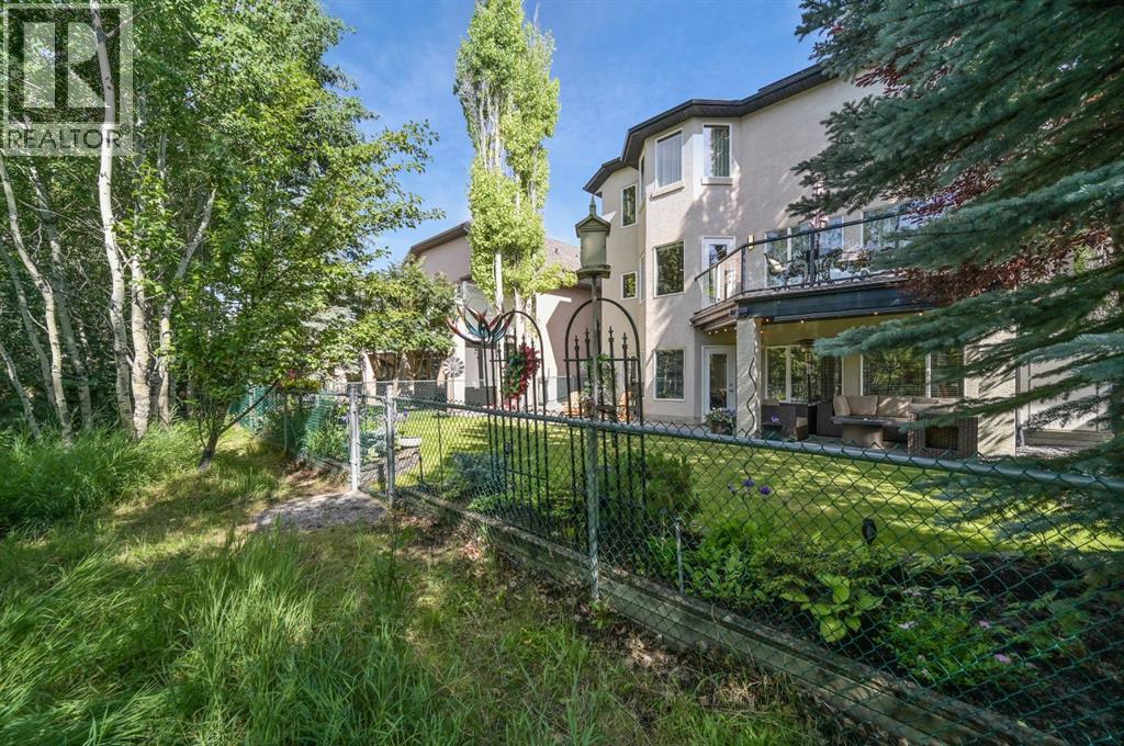 1458 Strathcona Drive Sw, Calgary, Alberta  T3H 4M2 - Photo 43 - A2259269