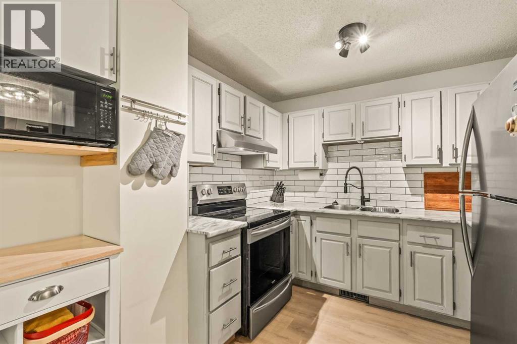 109, 200 Three Sisters Drive, Canmore, Alberta  T1W 2M1 - Photo 10 - A2260122