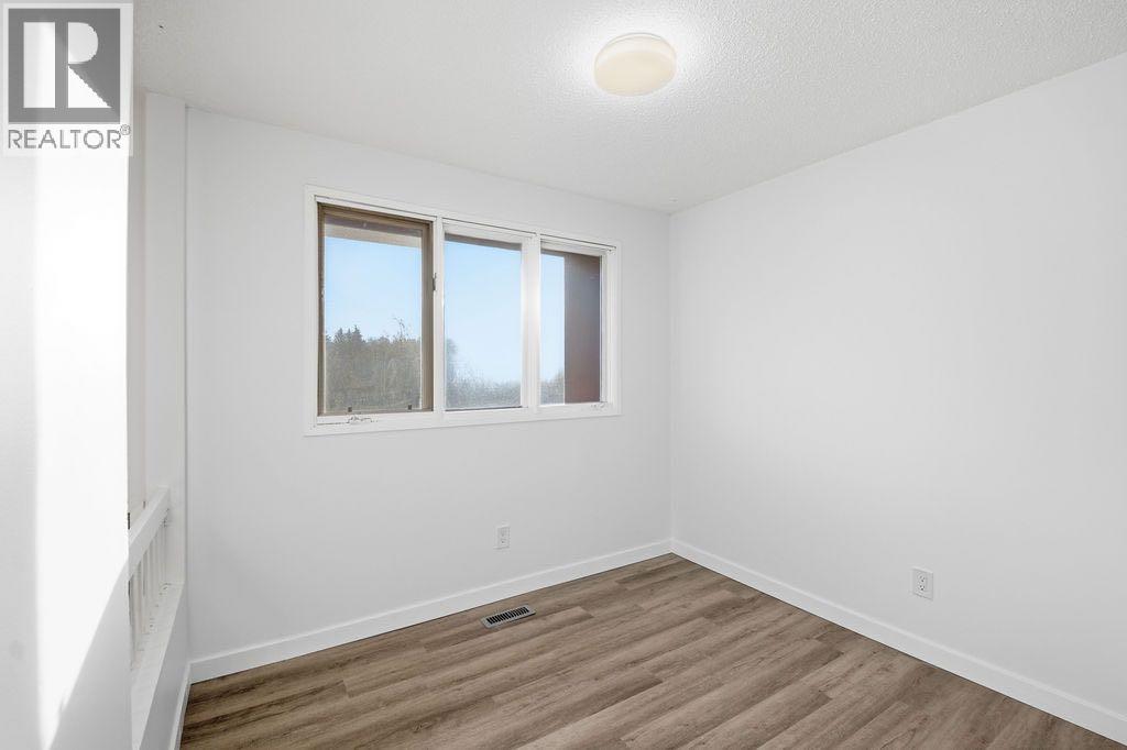 121 Powell Street, Cochrane, Alberta  T4C 1Z4 - Photo 20 - A2266239