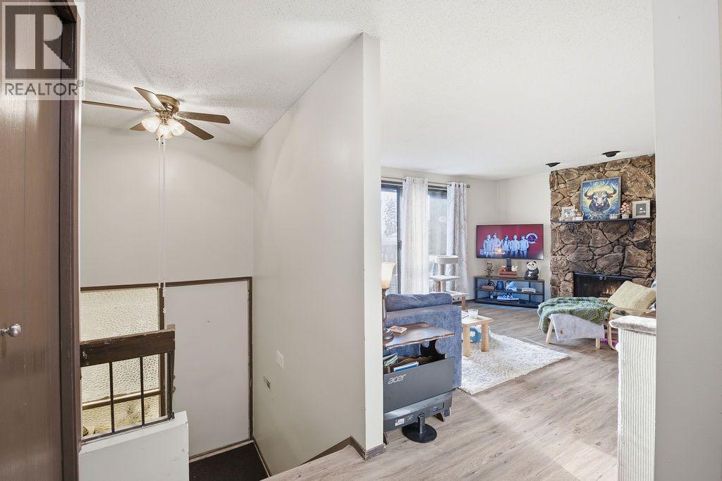 121 Powell Street, Cochrane, Alberta  T4C 1Z4 - Photo 29 - A2266239