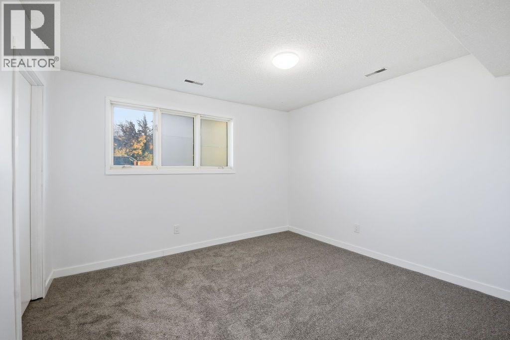 121 Powell Street, Cochrane, Alberta  T4C 1Z4 - Photo 21 - A2266239