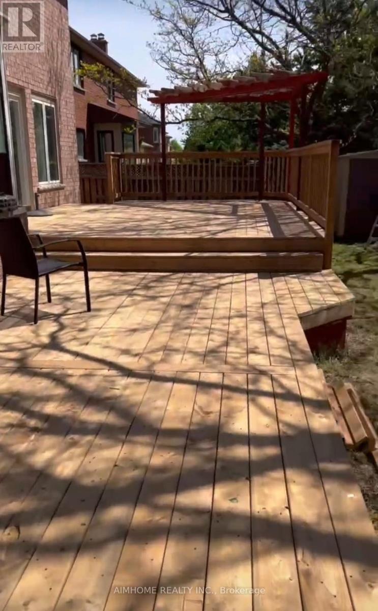 31 Horizon Court, Richmond Hill, Ontario  L4B 3G1 - Photo 19 - N12519208