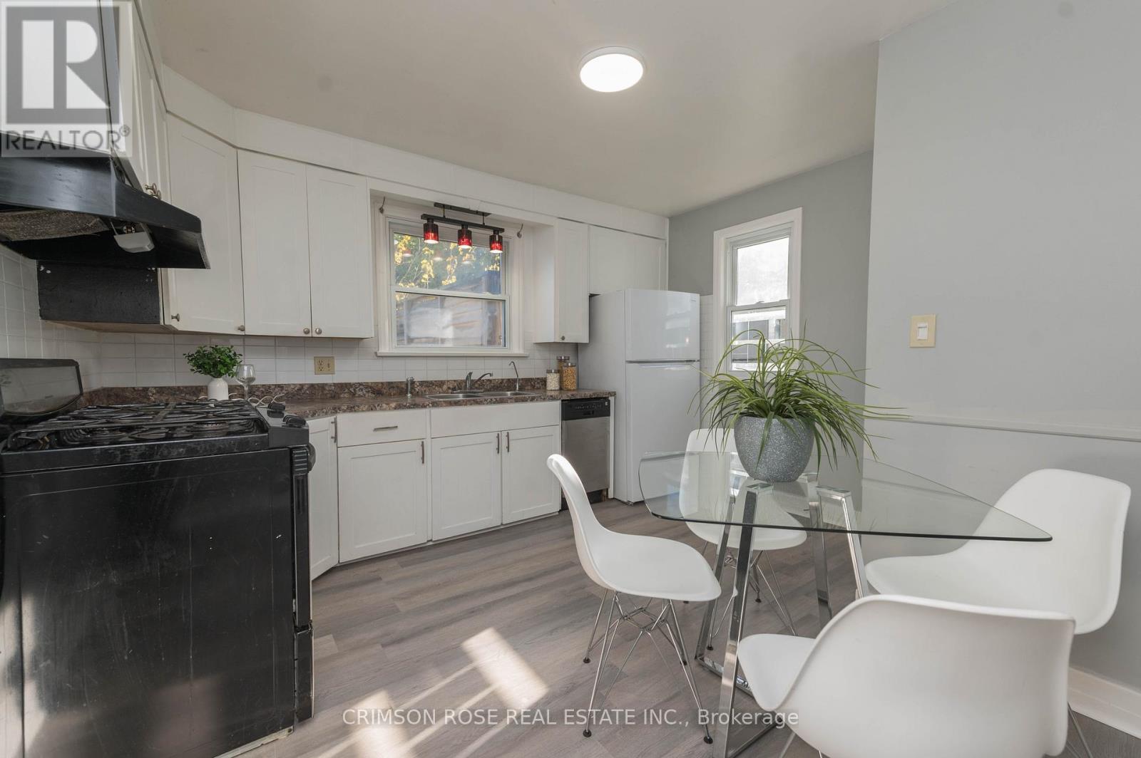 11 Bonavem Drive, St. Catharines, Ontario L2N 1X7 - Photo 32 - X12514538