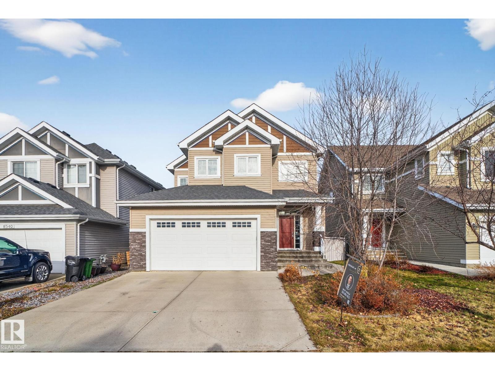 8536 19 Avenue SW SW, Edmonton, Alberta