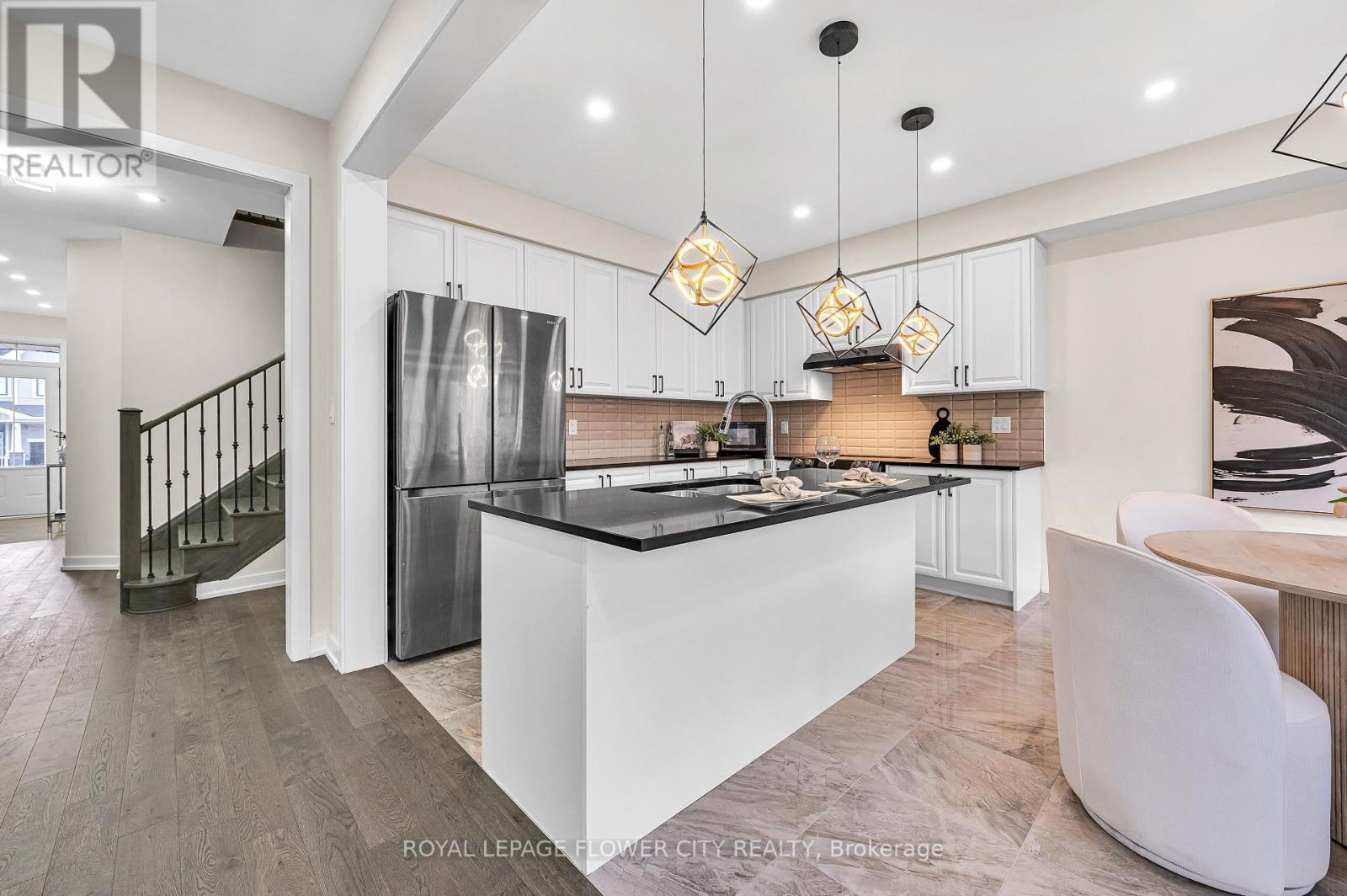 22 Subdin Drive, Haldimand, Ontario  N3W 1V5 - Photo 19 - X12519774