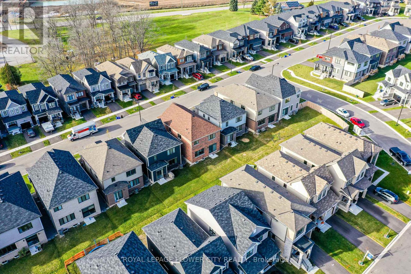 22 Subdin Drive, Haldimand, Ontario  N3W 1V5 - Photo 47 - X12519774