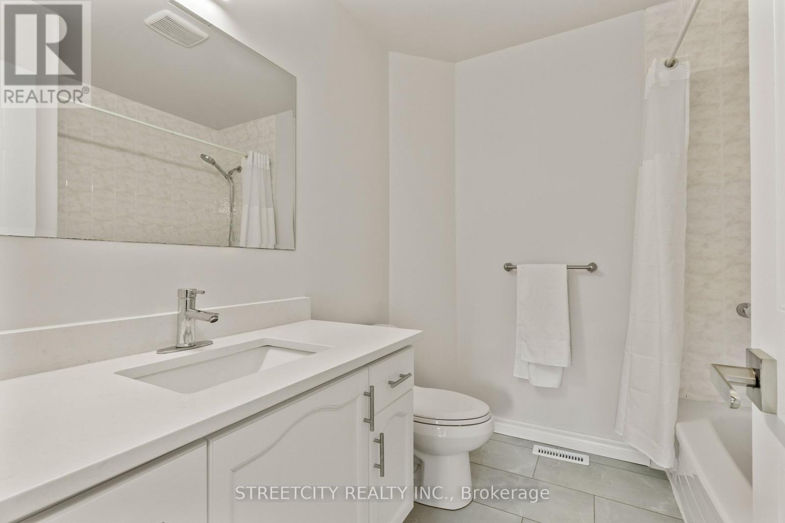 856 Thistledown Way, London North, Ontario  N6G 4Z8 - Photo 13 - X12519814