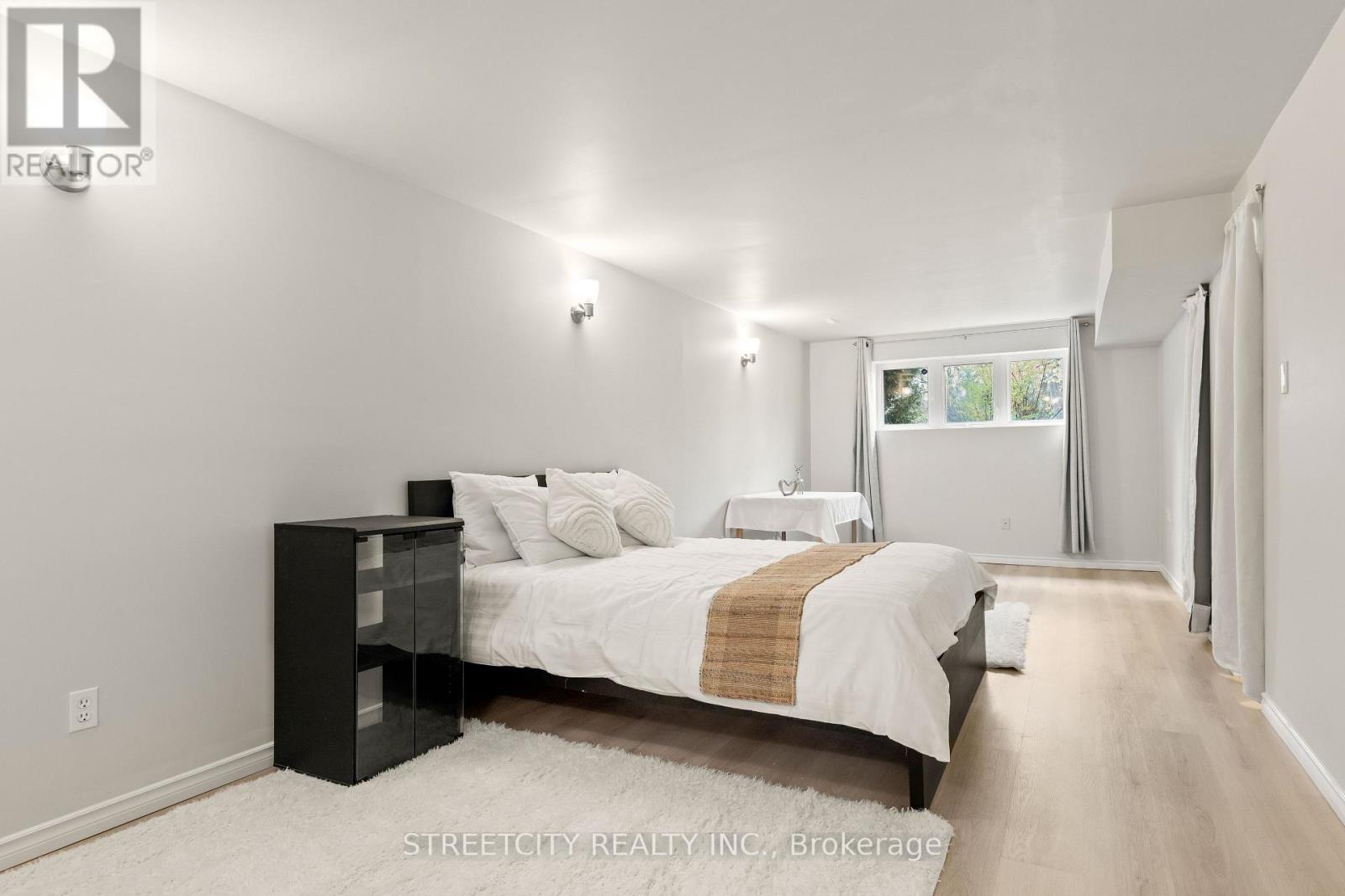 856 Thistledown Way, London North, Ontario  N6G 4Z8 - Photo 23 - X12519814