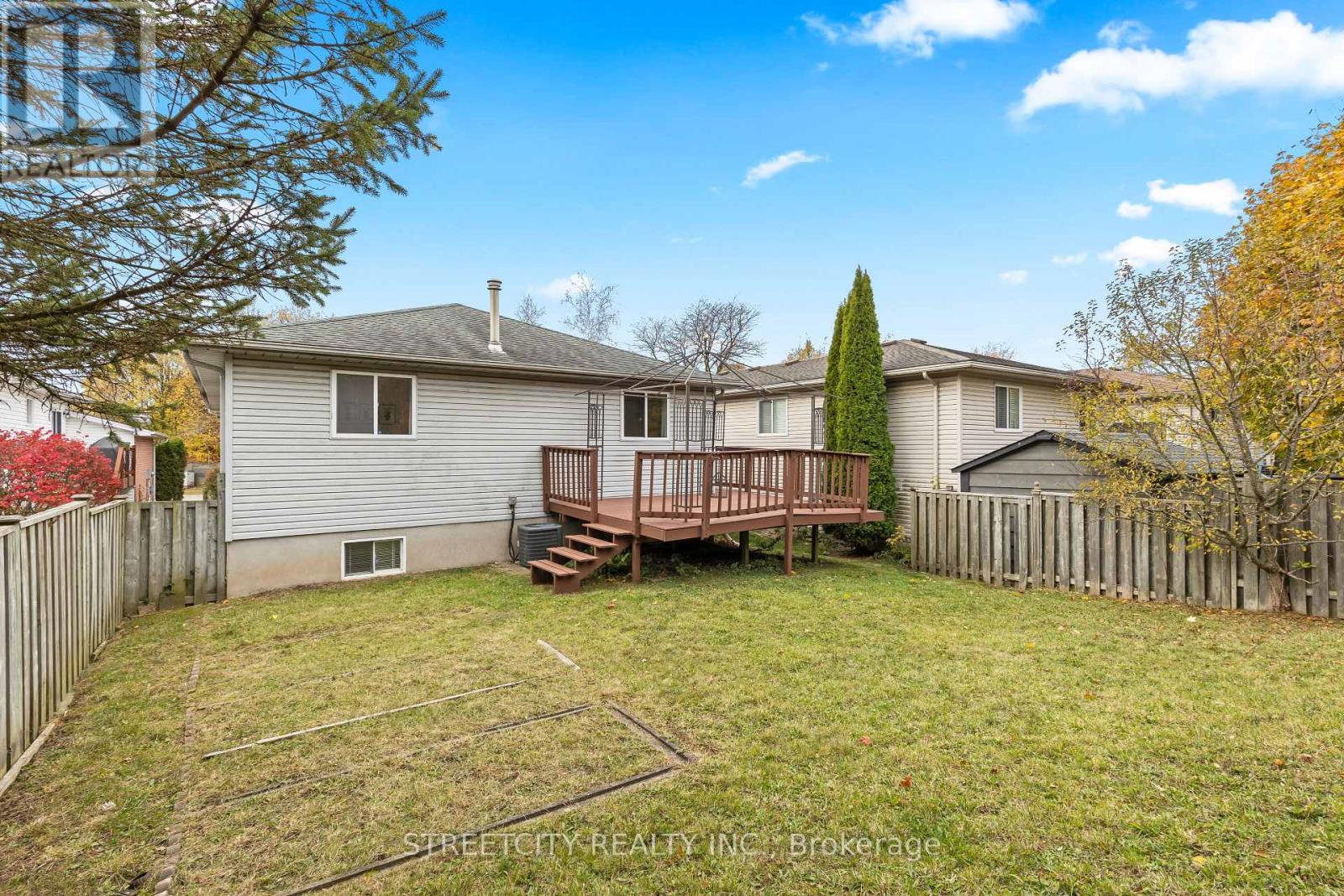 856 Thistledown Way, London North, Ontario  N6G 4Z8 - Photo 30 - X12519814