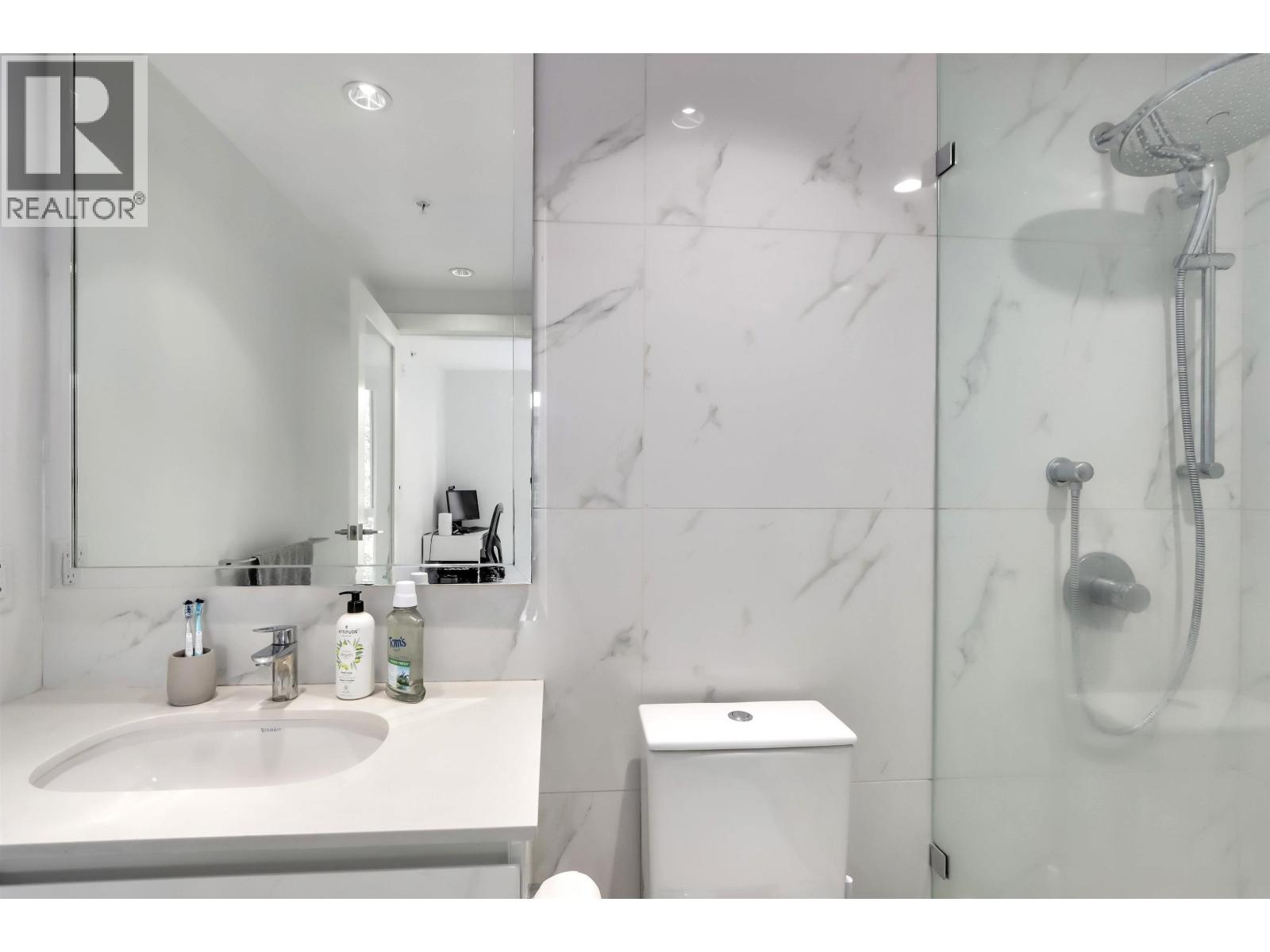 303 2239 W 7th Avenue, Vancouver, British Columbia  V6K 1Y3 - Photo 13 - R3065596