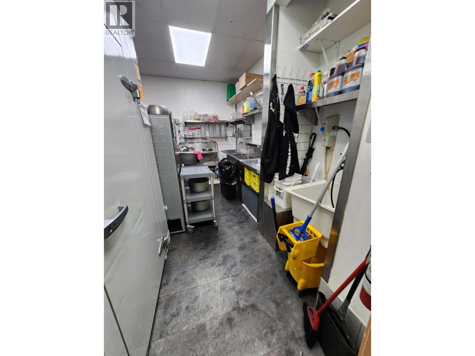 991 Hornby Street, Vancouver, British Columbia  V6Z 1V3 - Photo 13 - C8073621