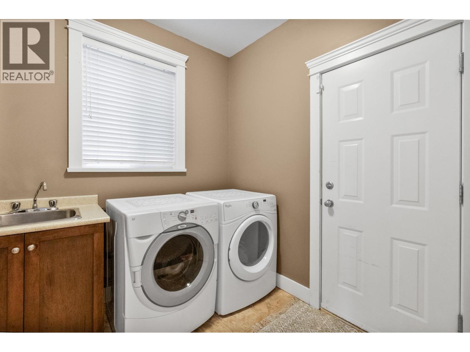 23953 Mcclure Avenue, Maple Ridge, British Columbia V2W 0B3 - Photo 38 - R3053350