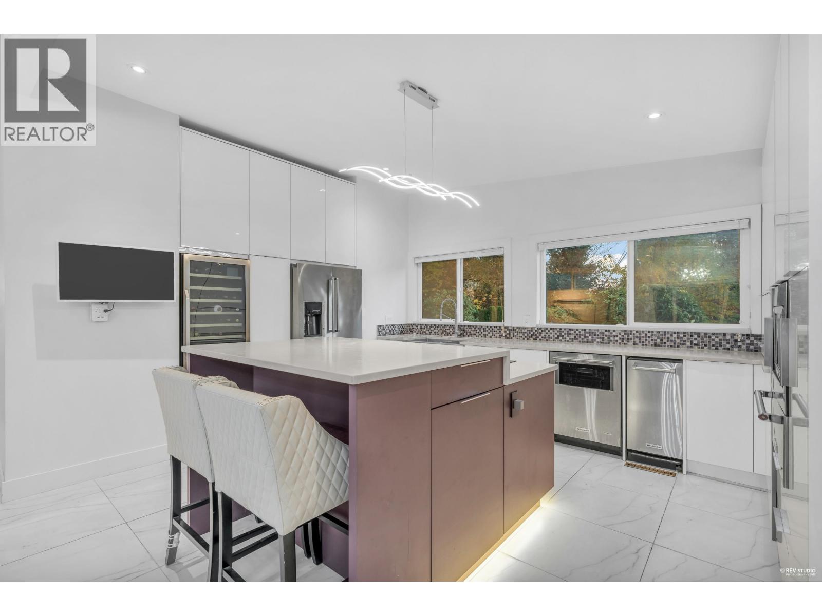 475 Newlands Road, West Vancouver, British Columbia V7T 1W3 - Photo 12 - R3065630