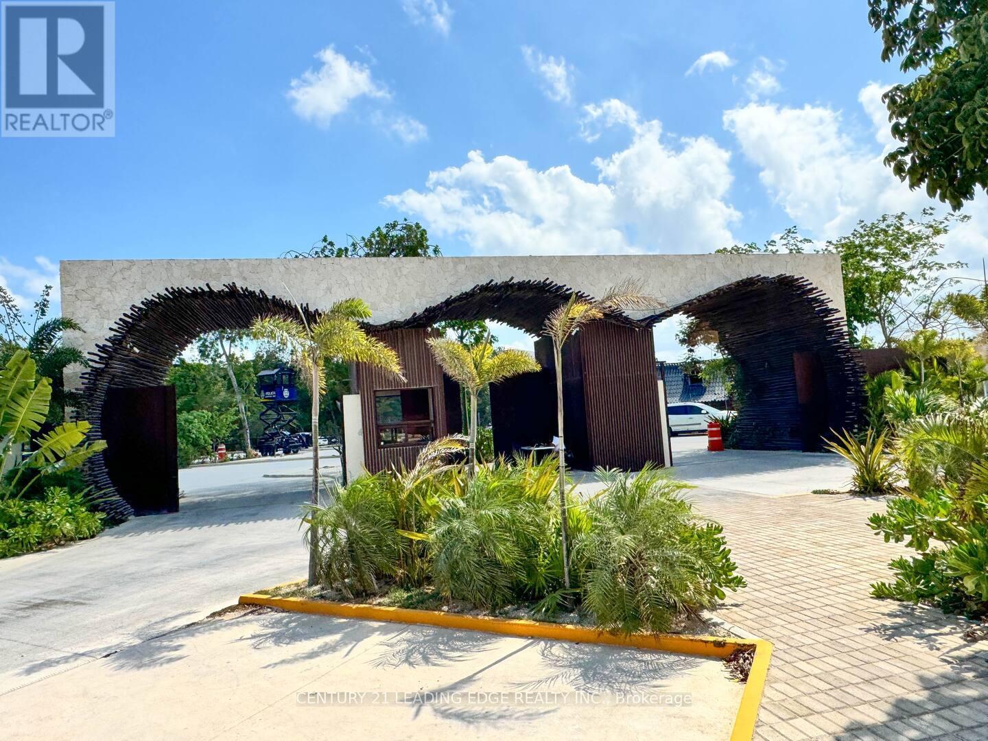 77760 Juanek Avenue, Mexico, Ontario A1A 1A1 - Photo 12 - X12515894