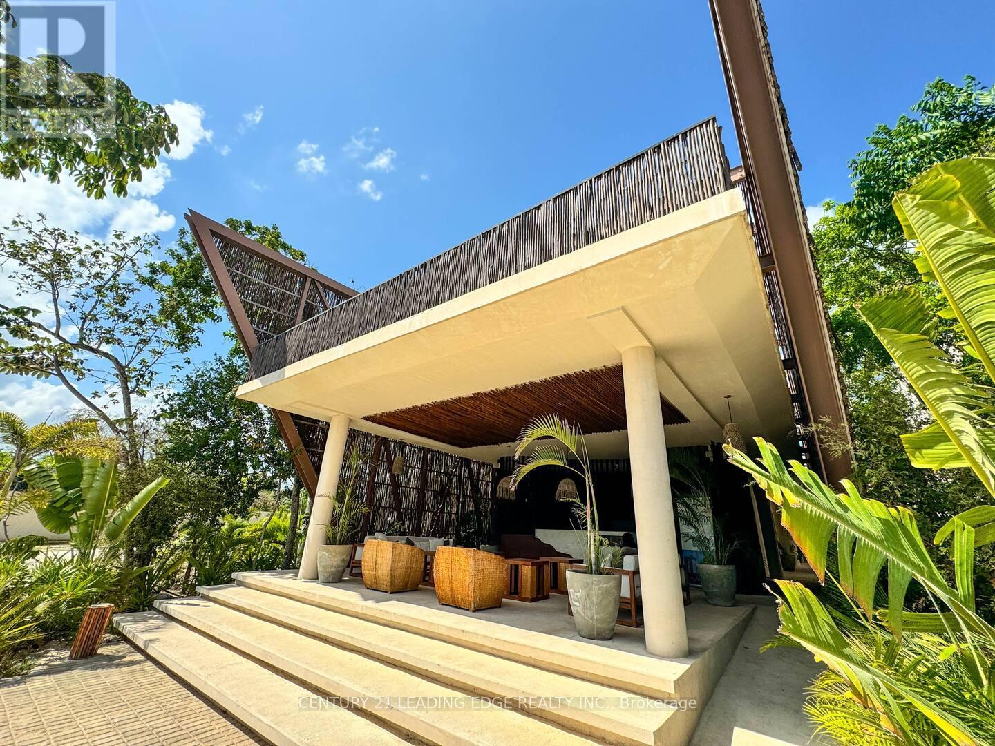 77760 Juanek Avenue, Mexico, Ontario A1A 1A1 - Photo 5 - X12515894