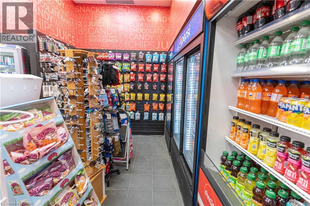 2960 Kingsway Drive Unit# F007, Kitchener, Ontario  N2C 1A9 - Photo 5 - 40786352